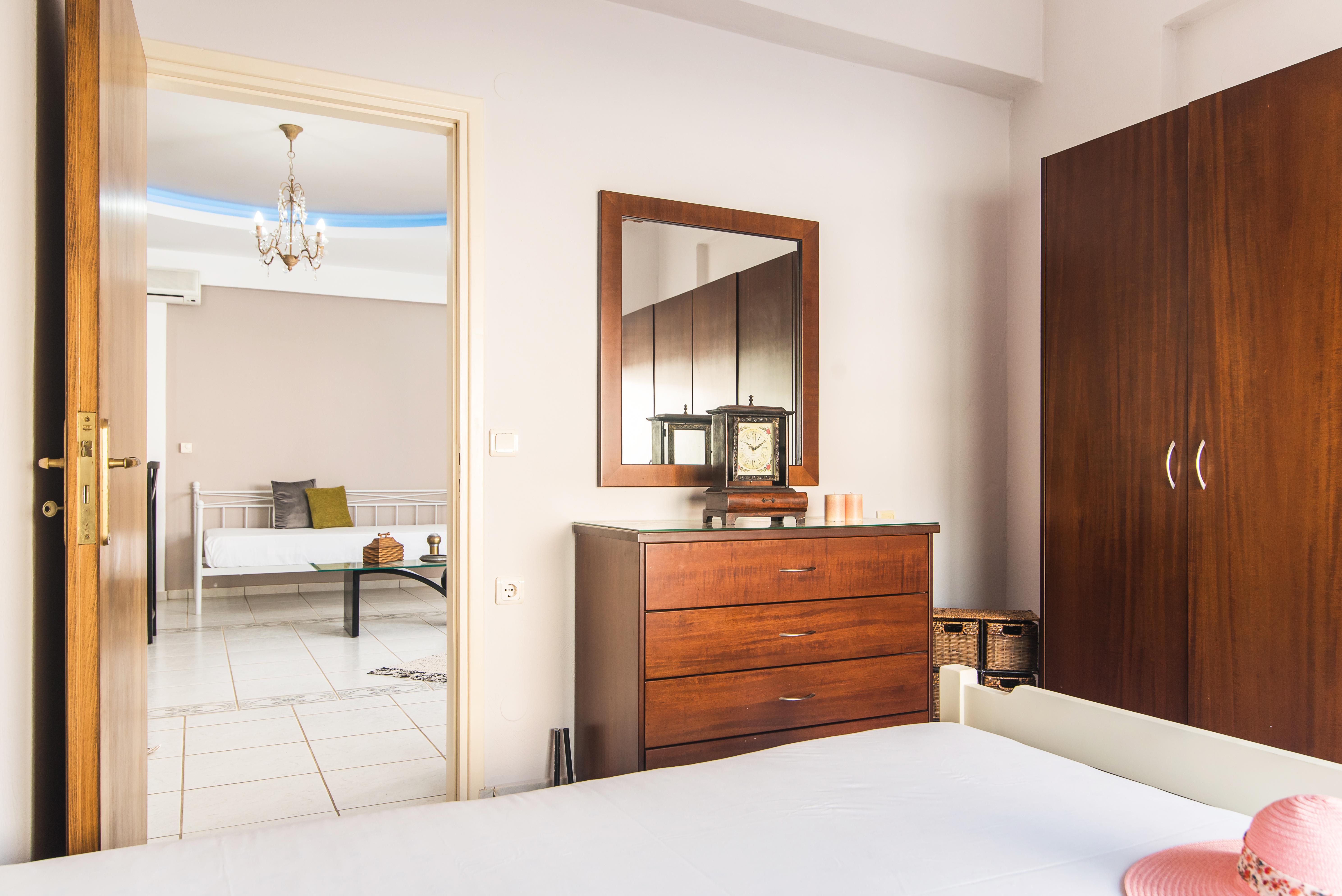 Yiannis Manos Hotel Resort Малиа Экстерьер фото