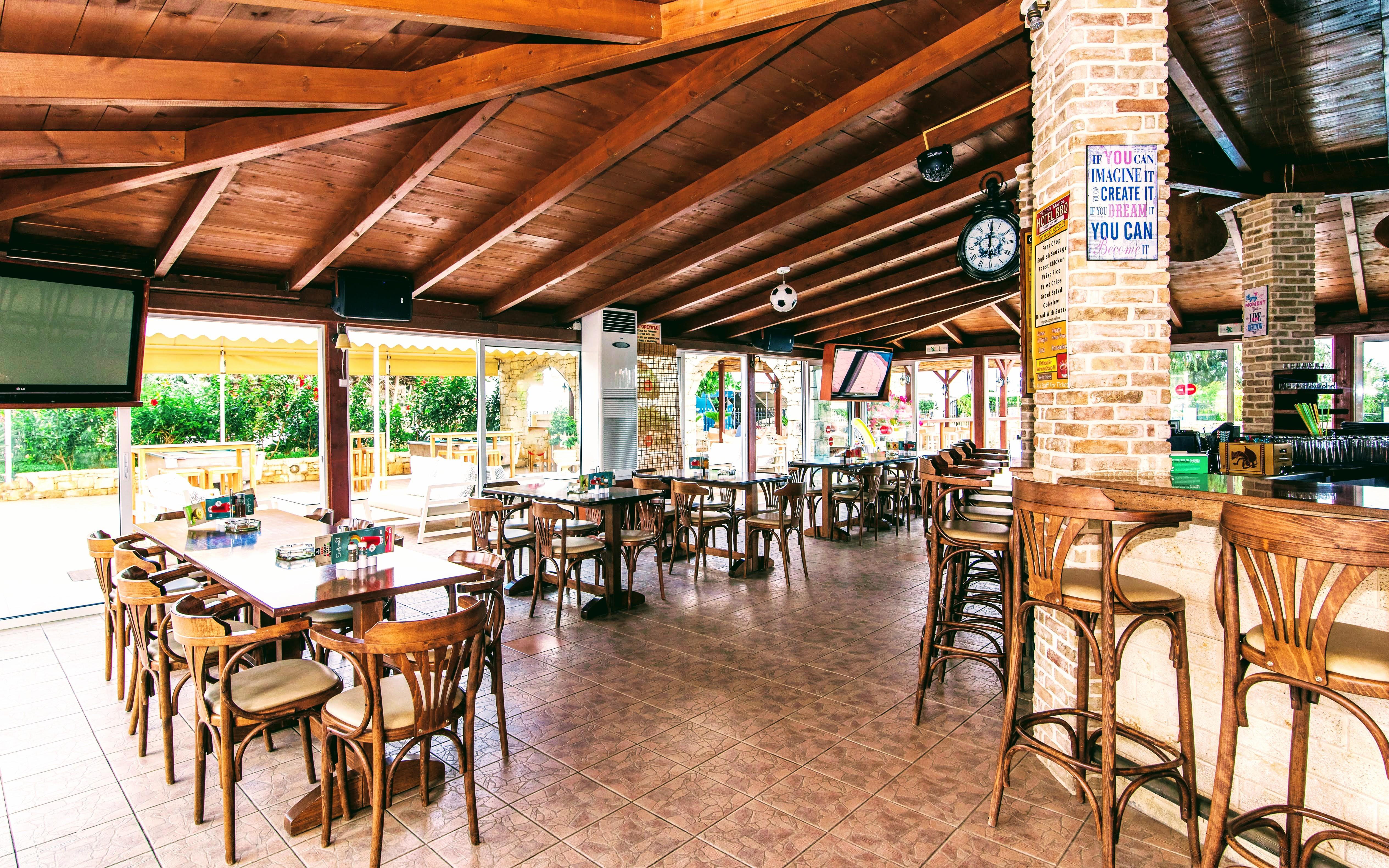 Yiannis Manos Hotel Resort Малиа Экстерьер фото