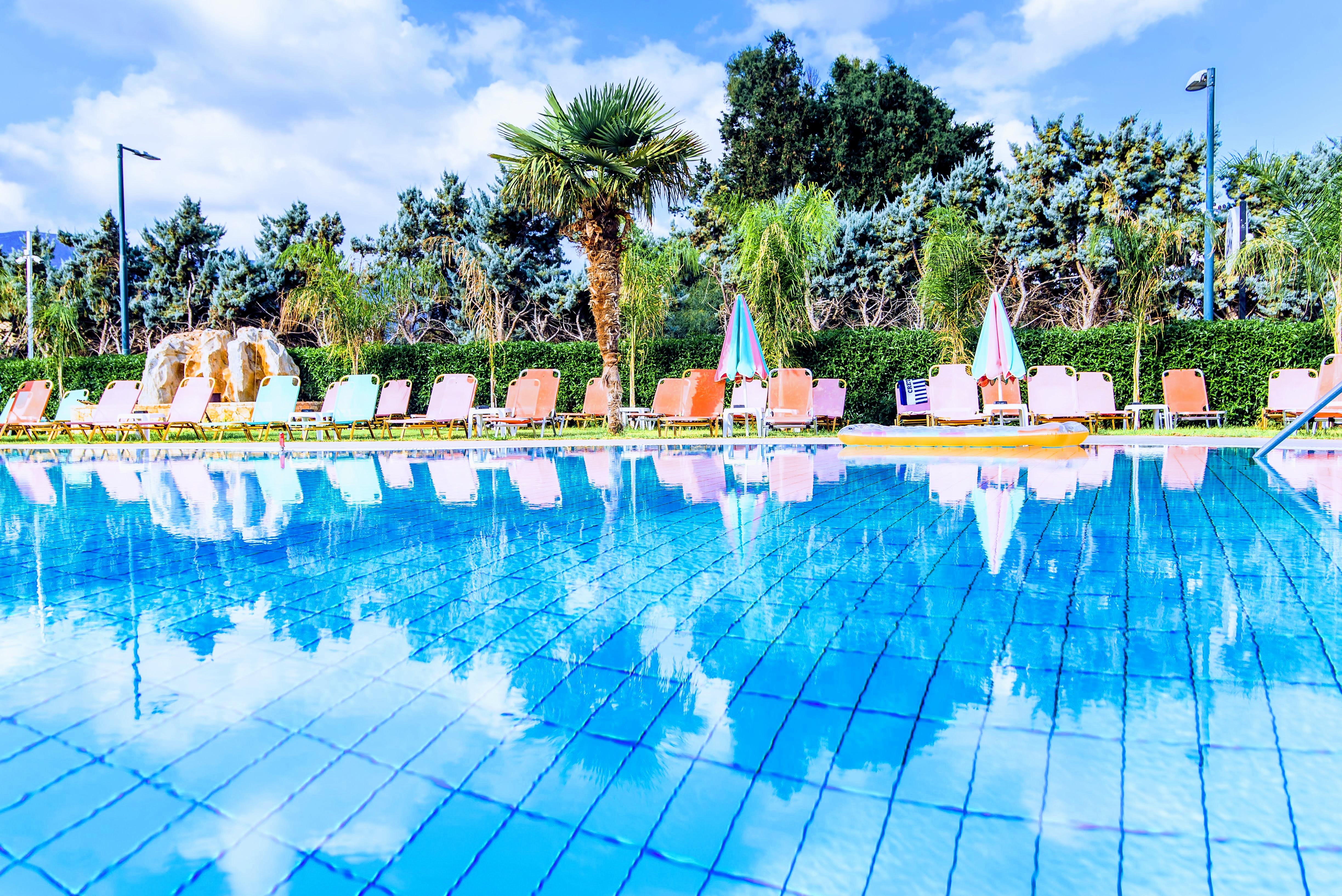 Yiannis Manos Hotel Resort Малиа Экстерьер фото