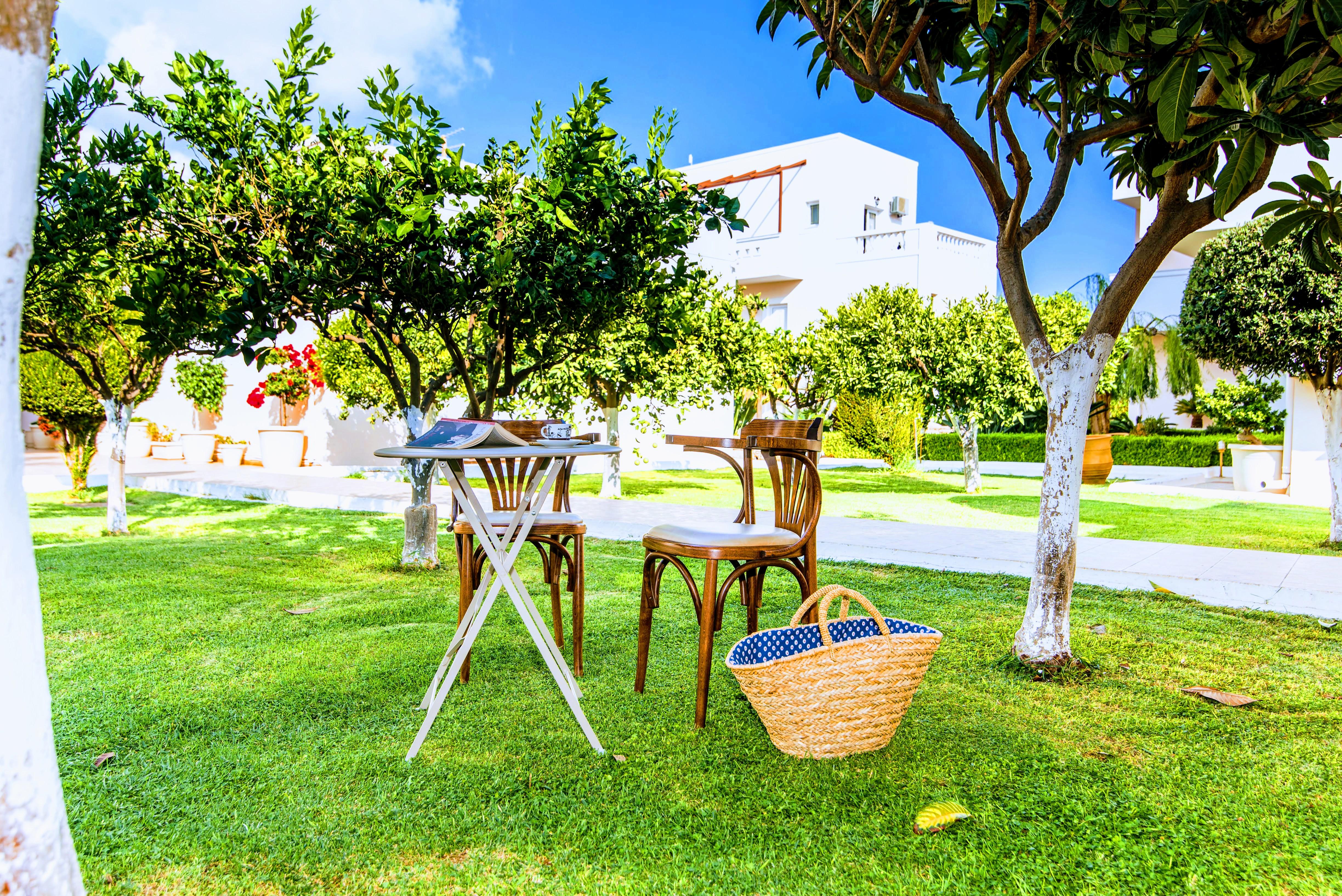 Yiannis Manos Hotel Resort Малиа Экстерьер фото