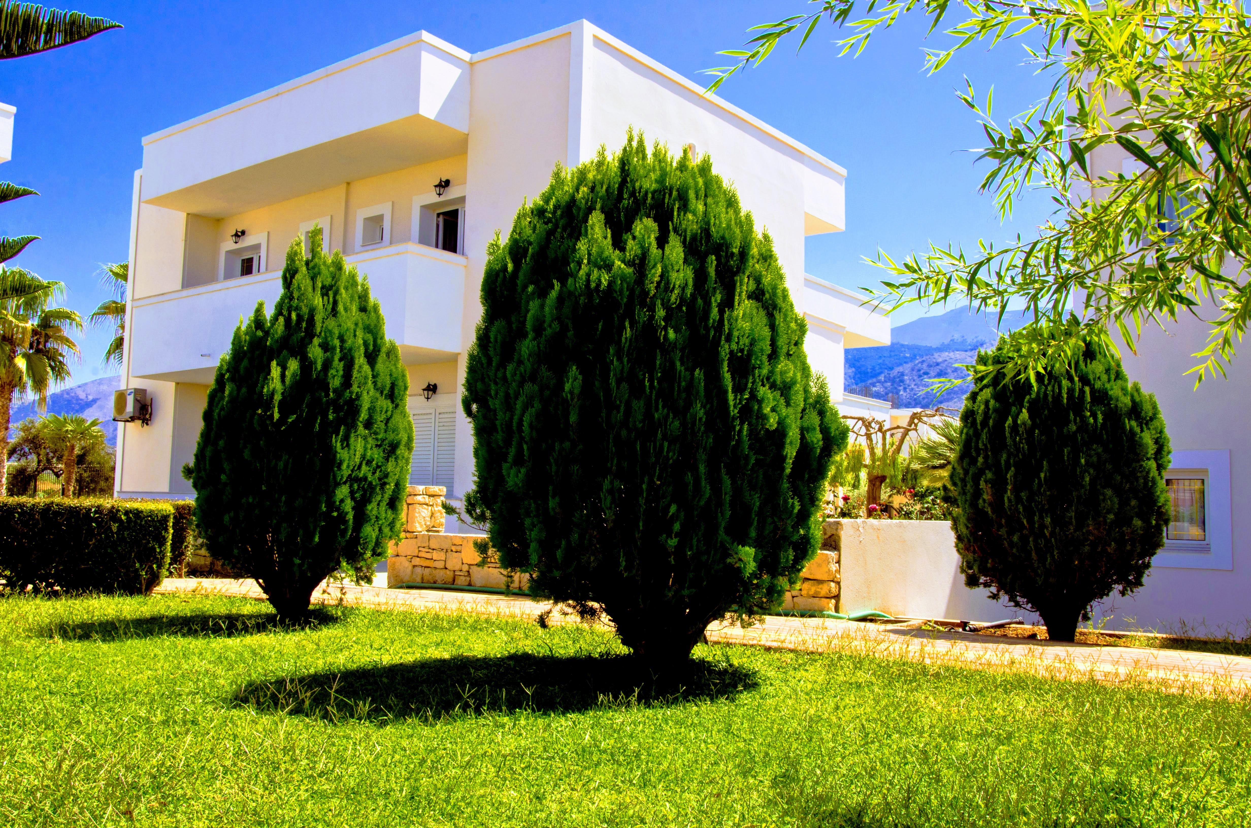 Yiannis Manos Hotel Resort Малиа Экстерьер фото
